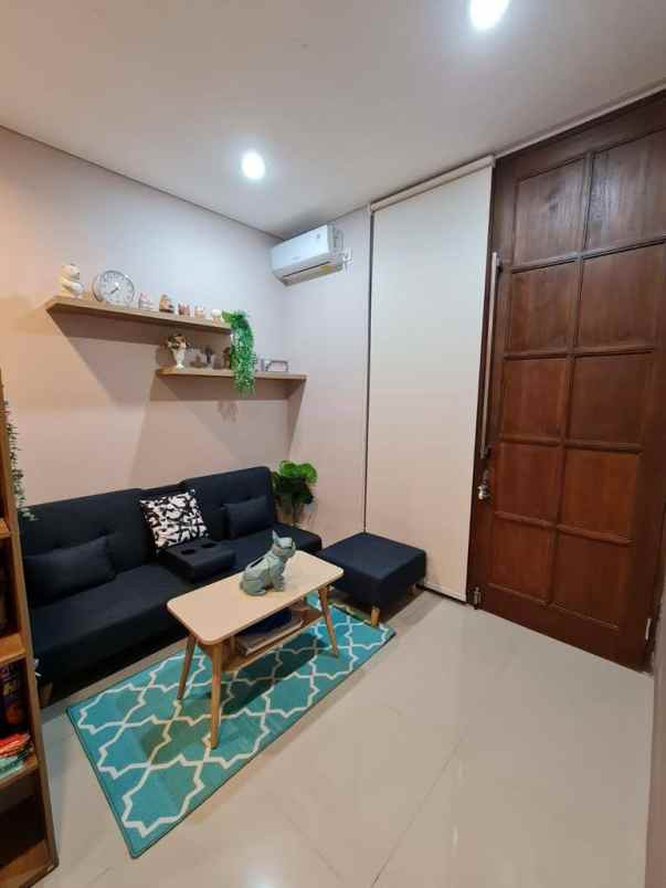 rumah dijual disewakan taman puspa raya surabaya barat