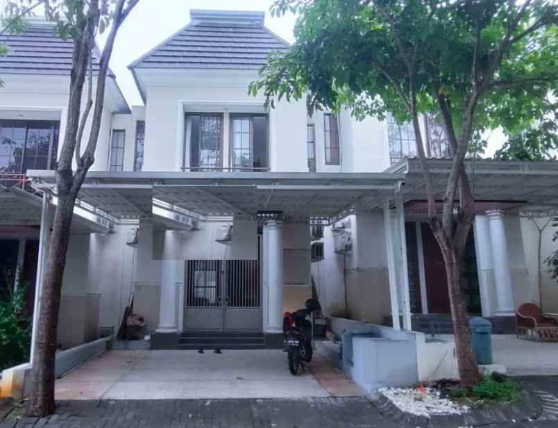 rumah dijual disewakan taman puspa raya surabaya barat