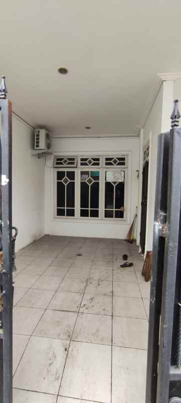 rumah dijual tengger kandangan benowo surabaya barat