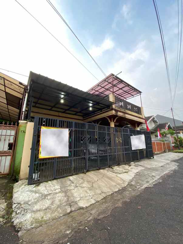 rumah dua lantai nusa hijau citeureup