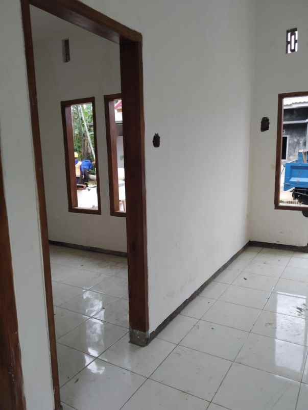 rumah genitri ngenep kec karang