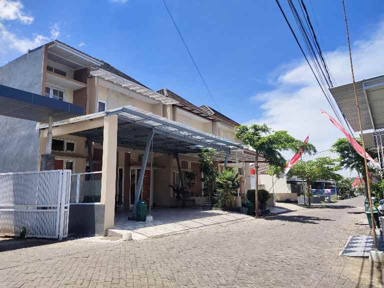 rumah jalan bengawan solo lumajang