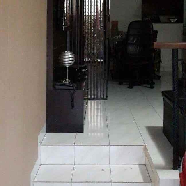 rumah jl limo cinere depok jawa