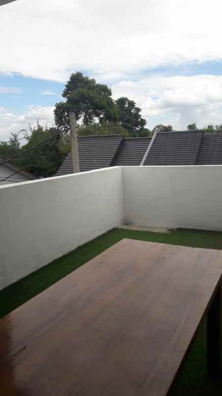 rumah komplek cihanjuang hook 10 menit pemkot cimahi