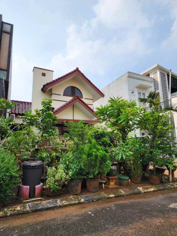 rumah lama di alam sutera tangerang