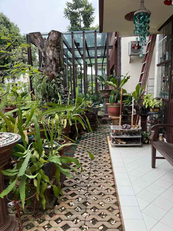 rumah lama di alam sutera tangerang