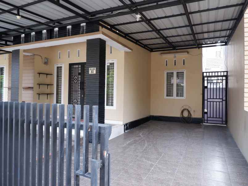 rumah lokasi strategis full furnish