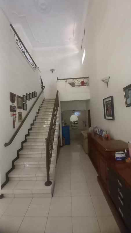 rumah medokan asri rungkut full furnish 1 4 lantai