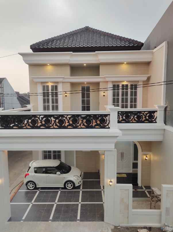 rumah mewah 2 lantai dalam cluster mampang depok