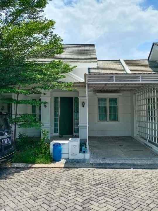 rumah mewah di dalam cluster gaia residence