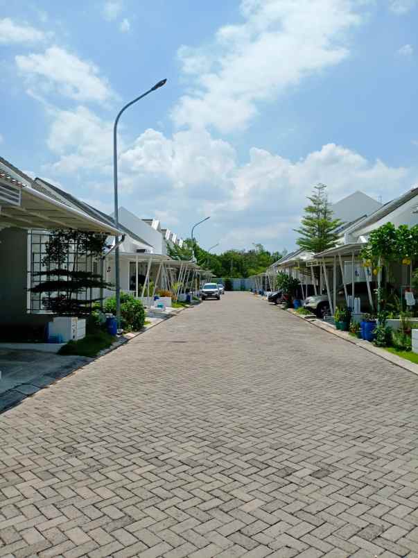 rumah mewah di dalam cluster gaia residence