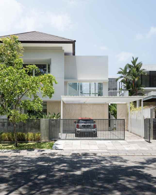 rumah mewah disewakan graha natura sambikerep surabaya