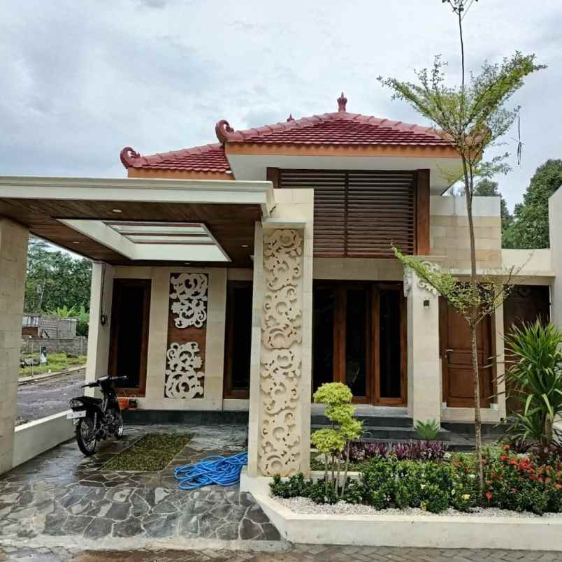 rumah mewah impian di magelang dengan harga terjangkau