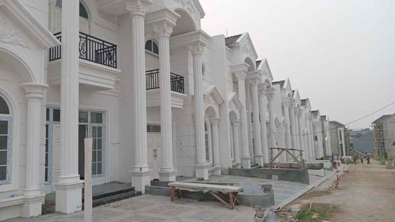 rumah mewah modern clasik di ciracas jakarta timur