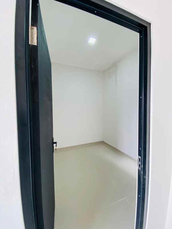 rumah mewah siap huni di kawasan berkembang