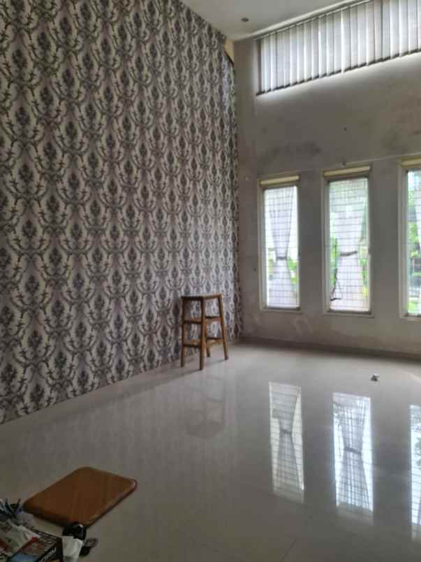 rumah mewah siap huni lokasi dekat unmer