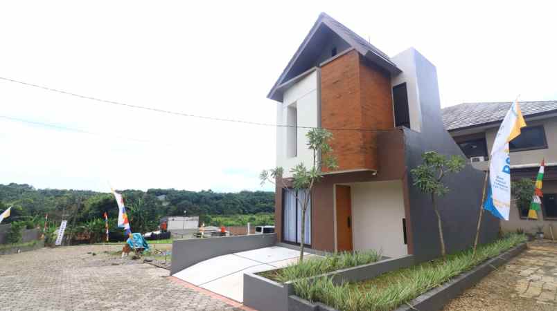 rumah mewah suasana villa di cibinong bogor