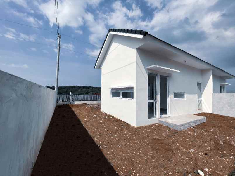 rumah minimalis baru di kawasan mijen semarang