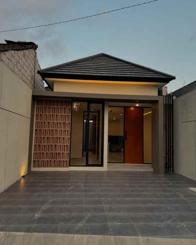 rumah modern harga murah lokasi strategis di kalasan