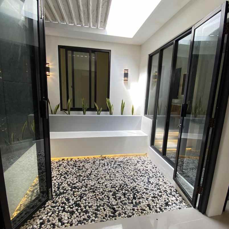 rumah modern jogja untuk anak muda