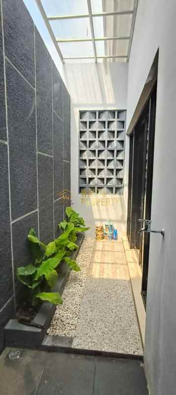 rumah modern semi furnish dekat kampus uii ngaglik