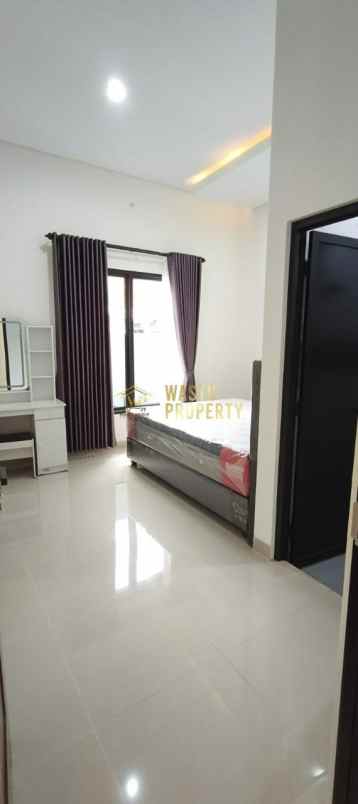 rumah modern semi furnish dekat kampus uii ngaglik