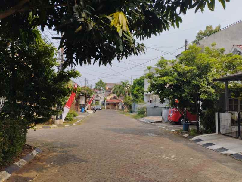 rumah murah 2 lt 15 menit tol serpong bintaro