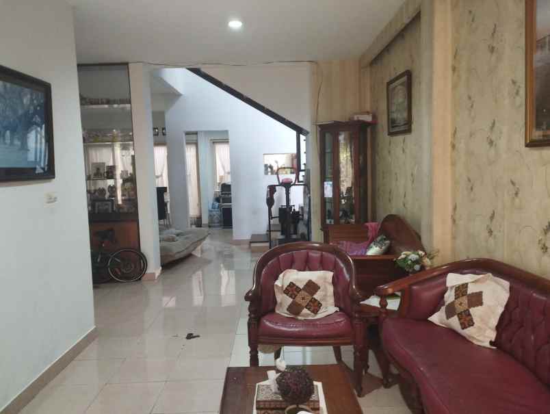 rumah murah 2 lt 15 menit tol serpong bintaro