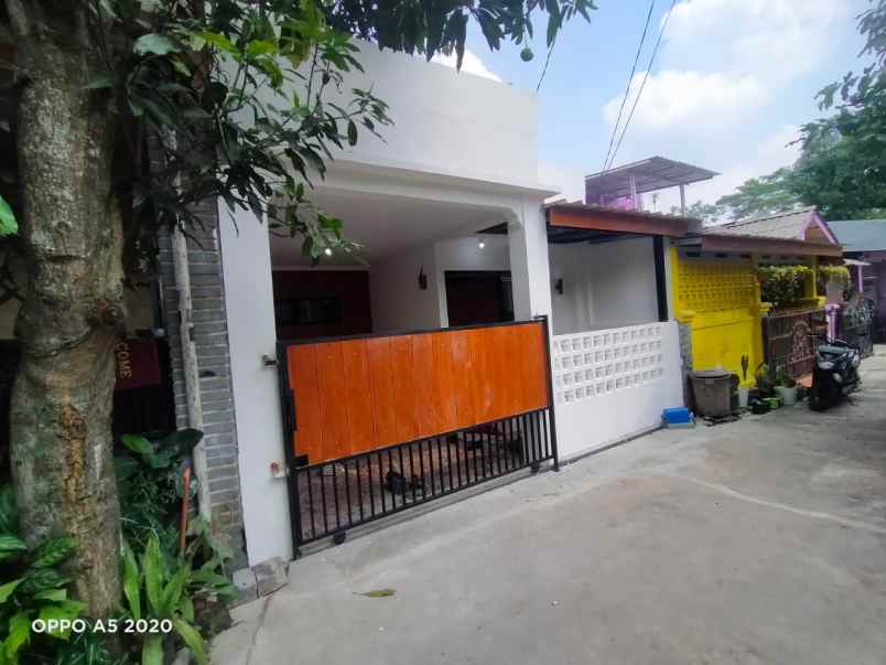 rumah murah bangunan rapih dan baru di sawangan