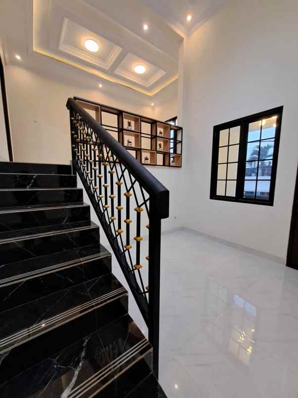 rumah murah dan luas dekat toll cinere depok