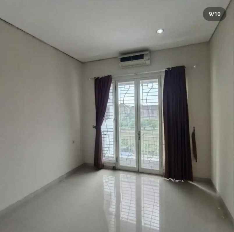 rumah murah lingkungan elit manyar kertajaya surabaya