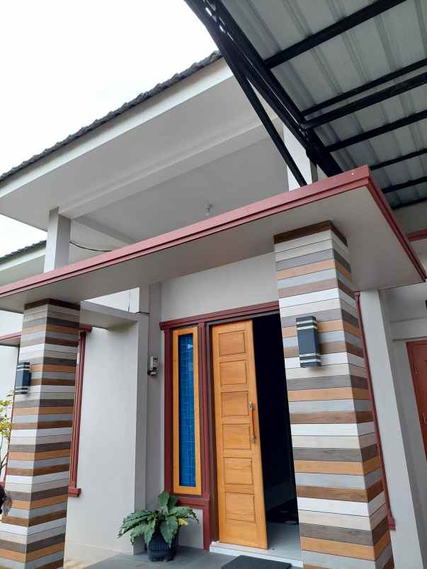 rumah nyaman minimalis di jalan sembilang pekanbaru