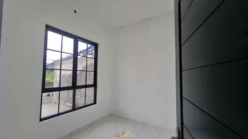 rumah paling murah 6 menit ke rs dr hardjolukito