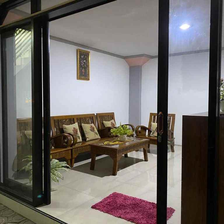 rumah penginapan kost2 ruko