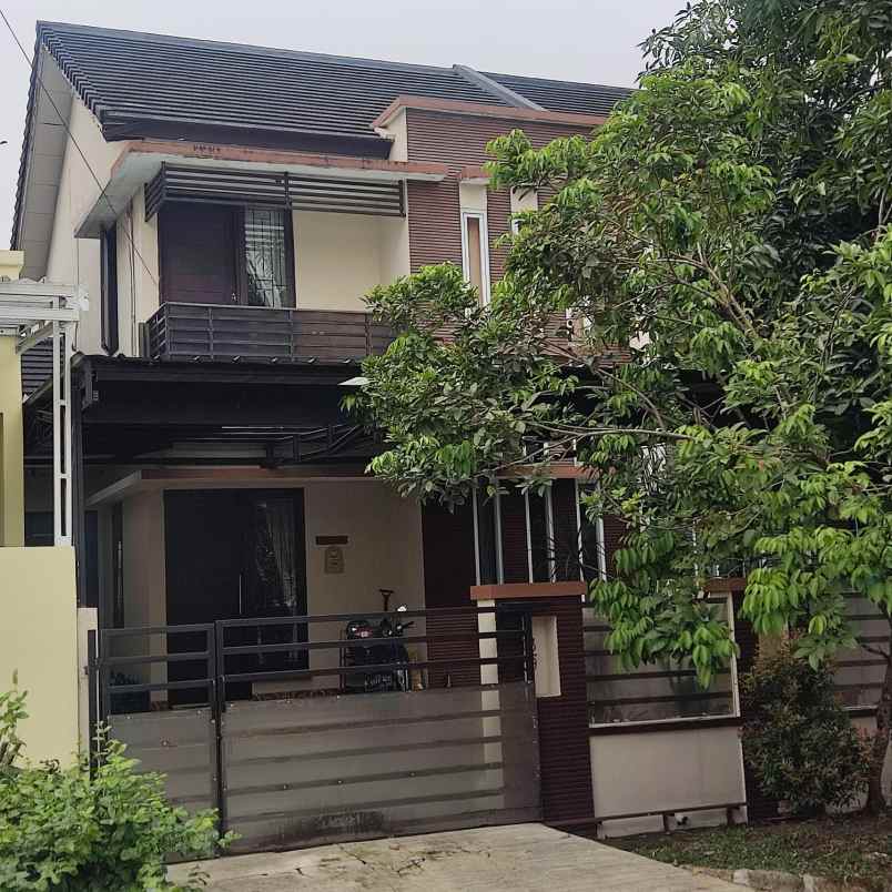 rumah regensi melati mas tangerang