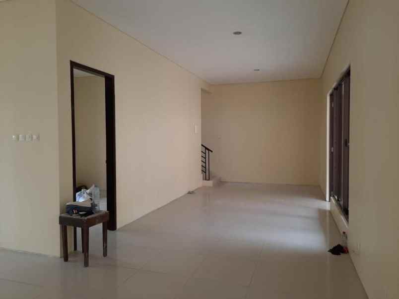 rumah san antonio pakuwon city minimalis