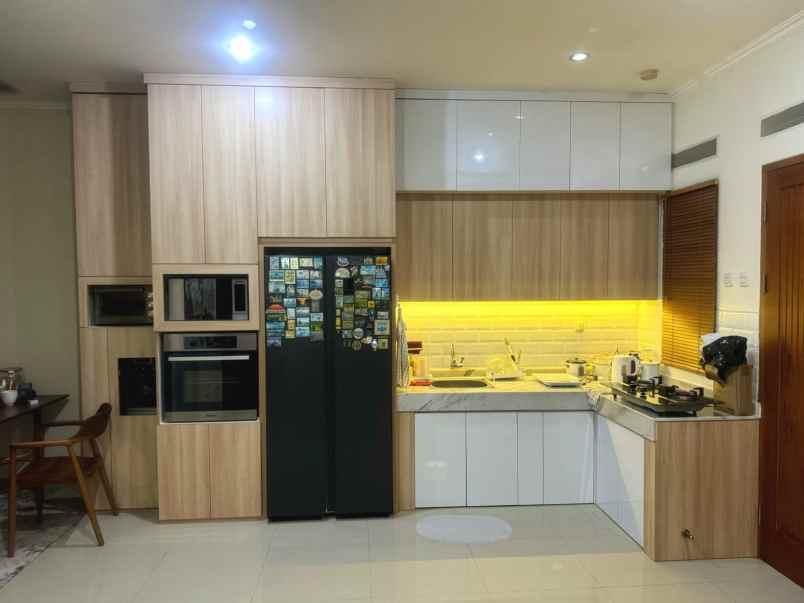 rumah second dalam cluster di jatibening baru bekasi