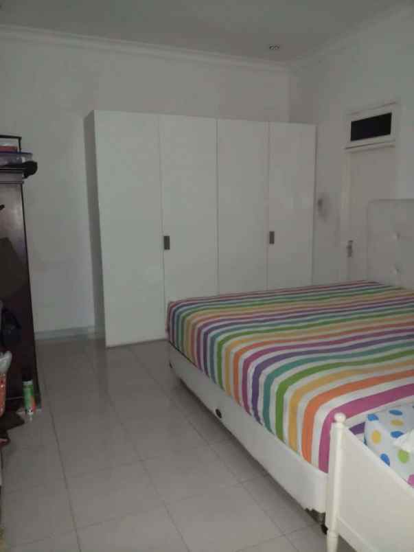 rumah second hook murah di pondok aren tangerang