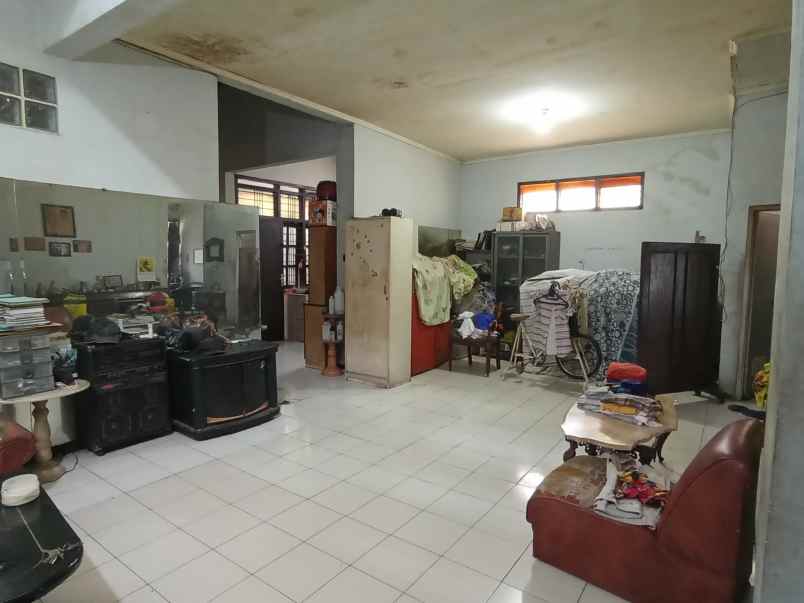 rumah sekeloa bandung