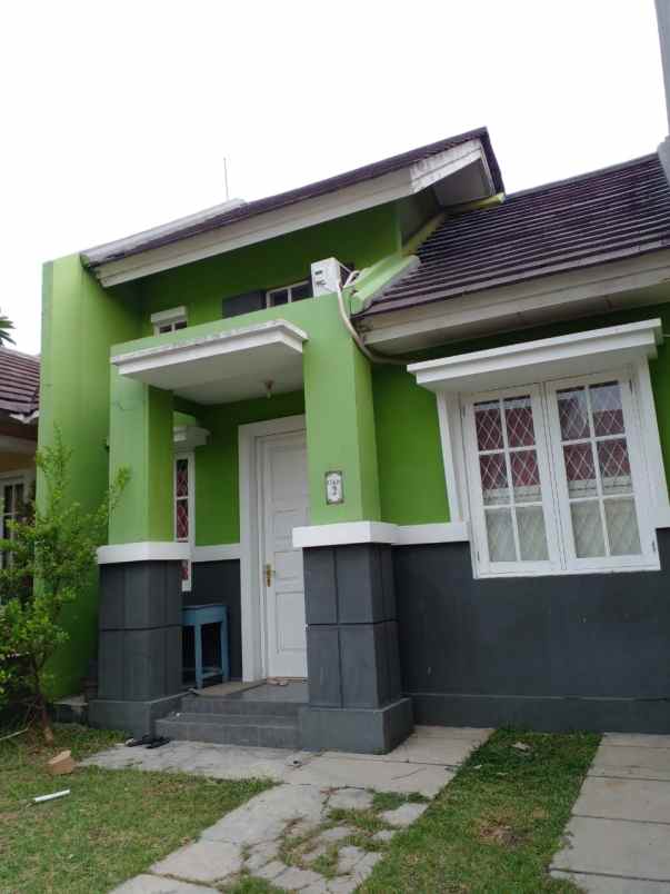 rumah sewa semi furnish 1 lantai