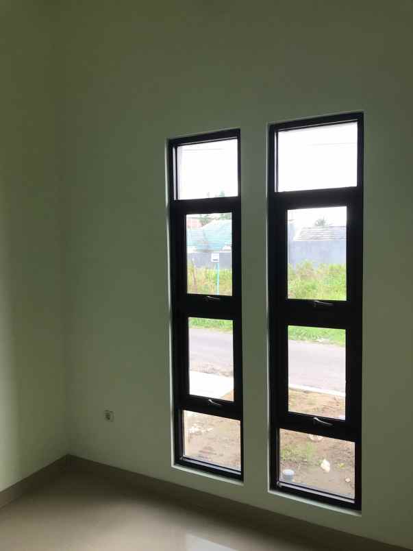 rumah siap huni 8 menit ke kampus uii di ngaglik