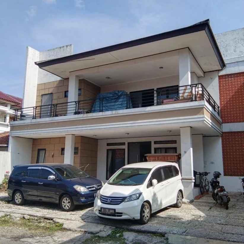 rumah siap huni dekat kantor kpu sayap riau bandung