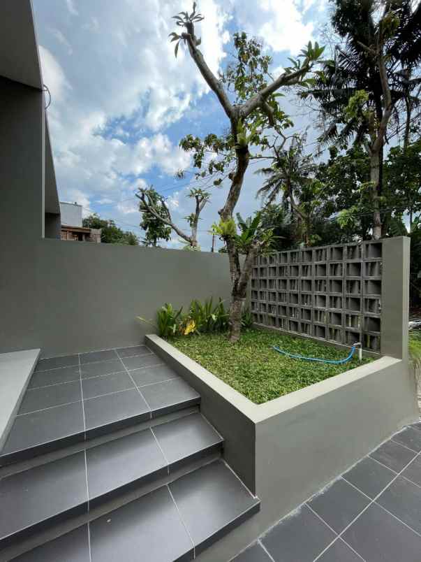 rumah siap huni di margokaton seyegan sleman