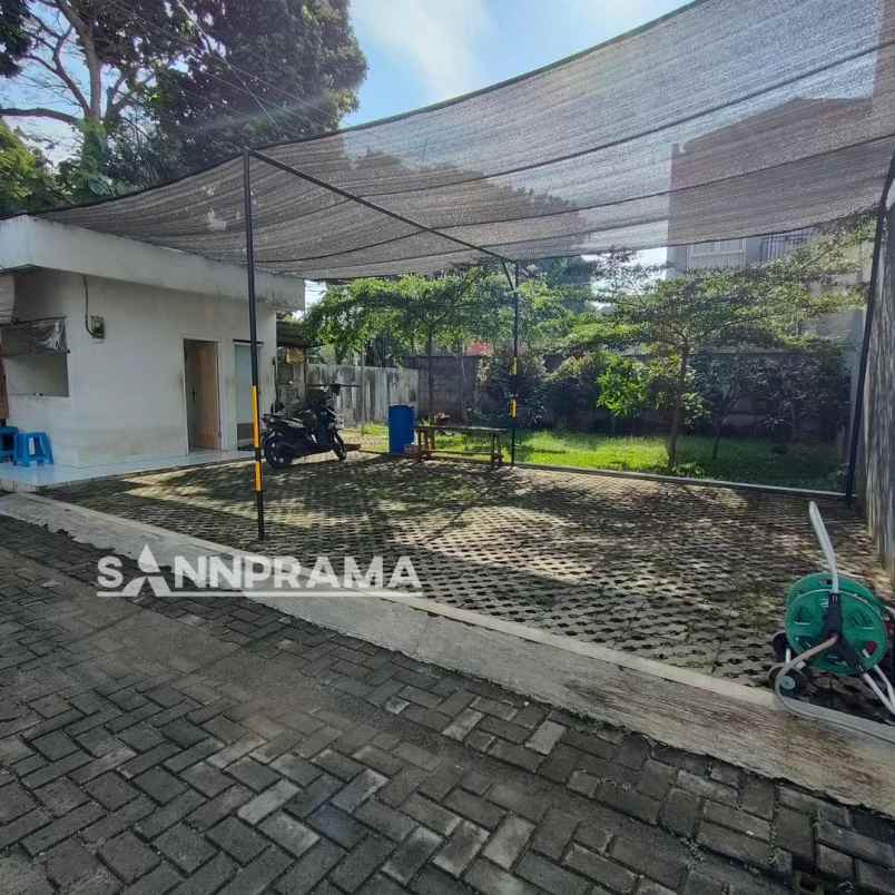 rumah siap huni tanah luas di limo depok