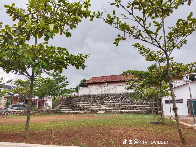 rumah strategis di cibinong bogor