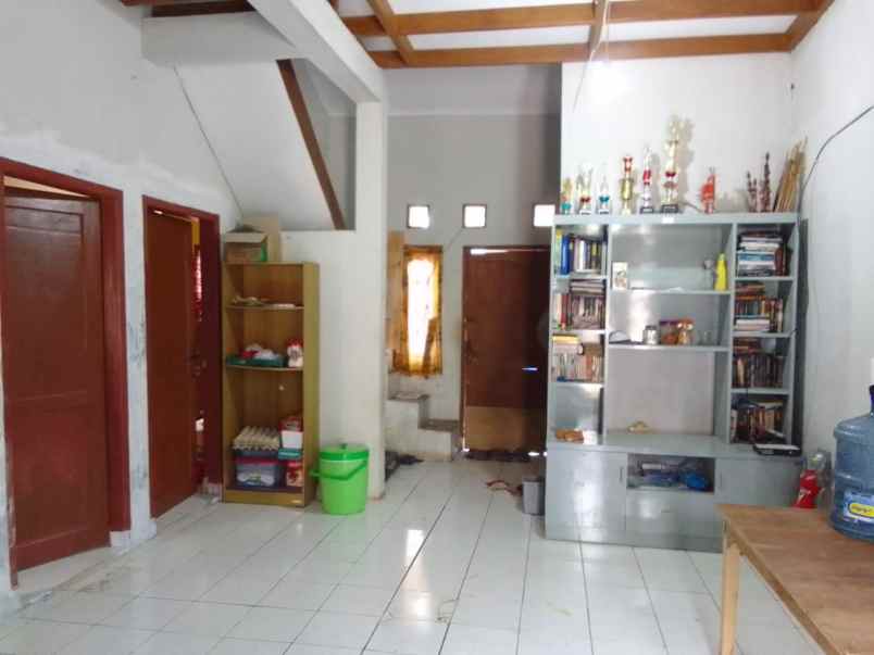 rumah strategis di cileunyi bandung harga murah