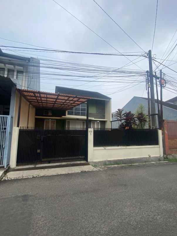 rumah strategis komplek arcamanik perluasan bandung