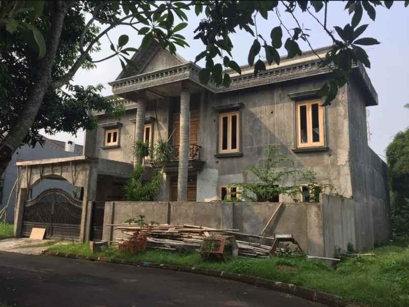 rumah sultan di puspitaloka bsd