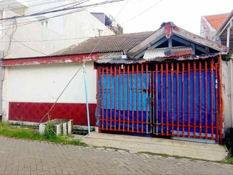 rumah sutorejo timur hitung tanah bekas gudang