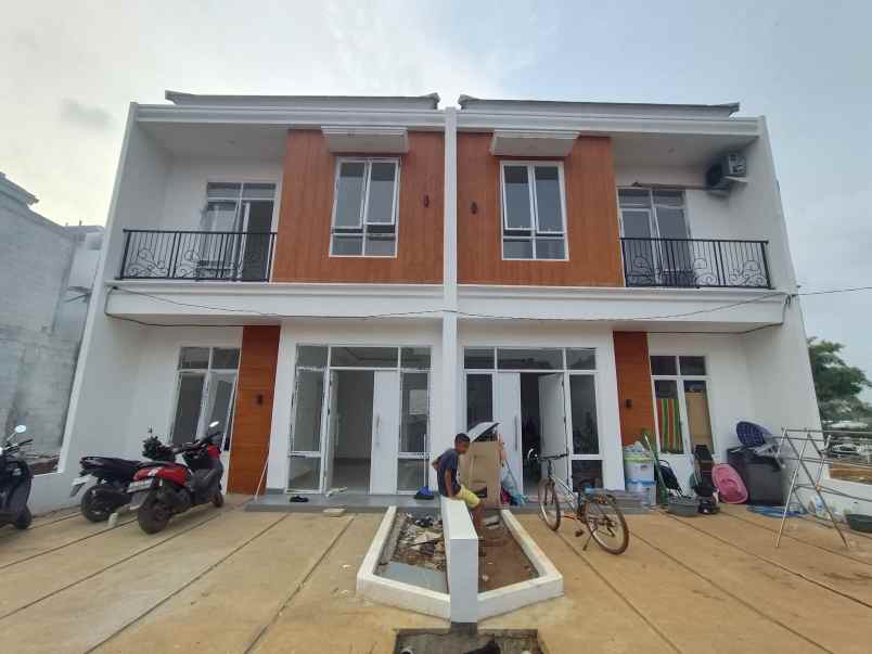 rumah termurah 2 lantai di serpong